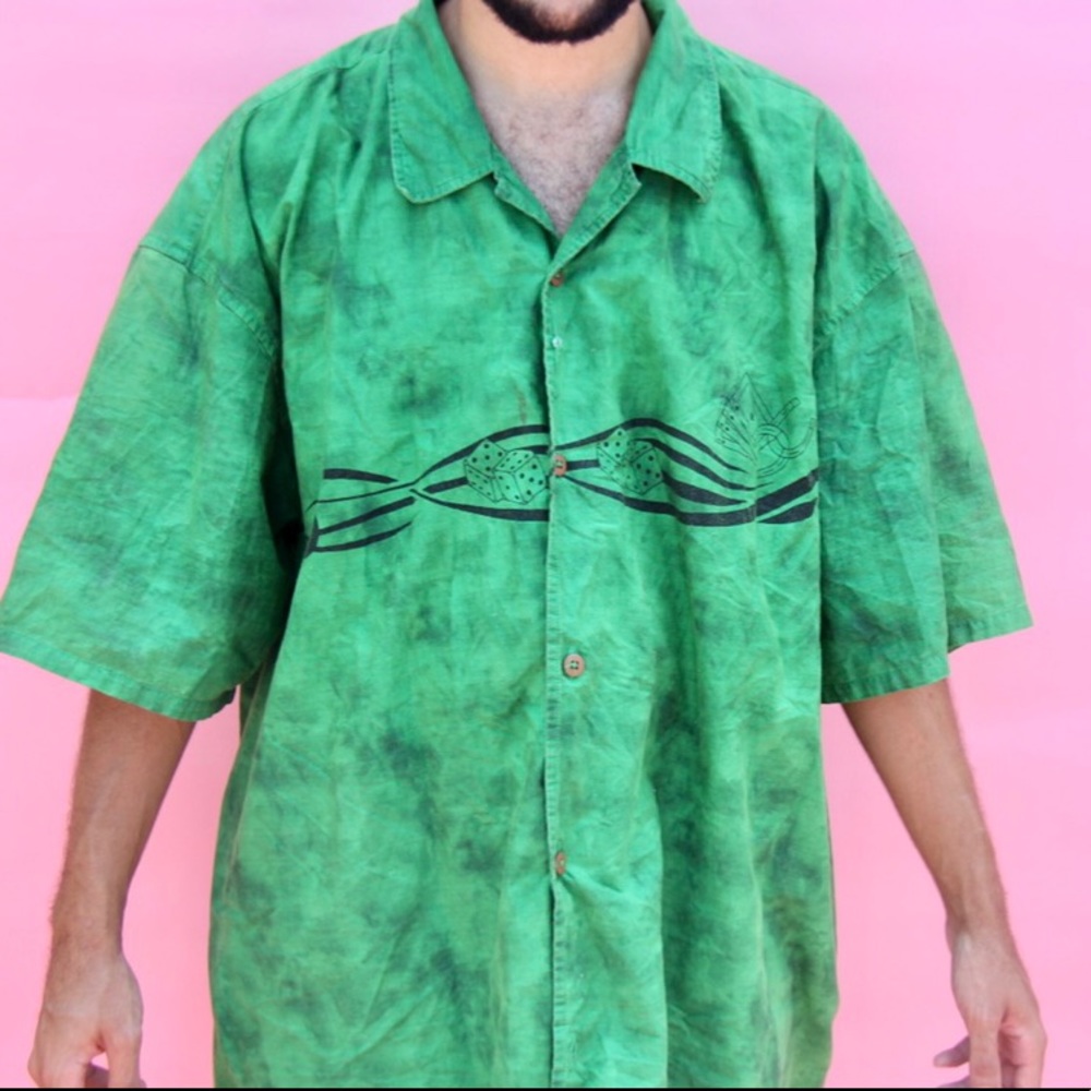 No boundaries extra large button down shirt